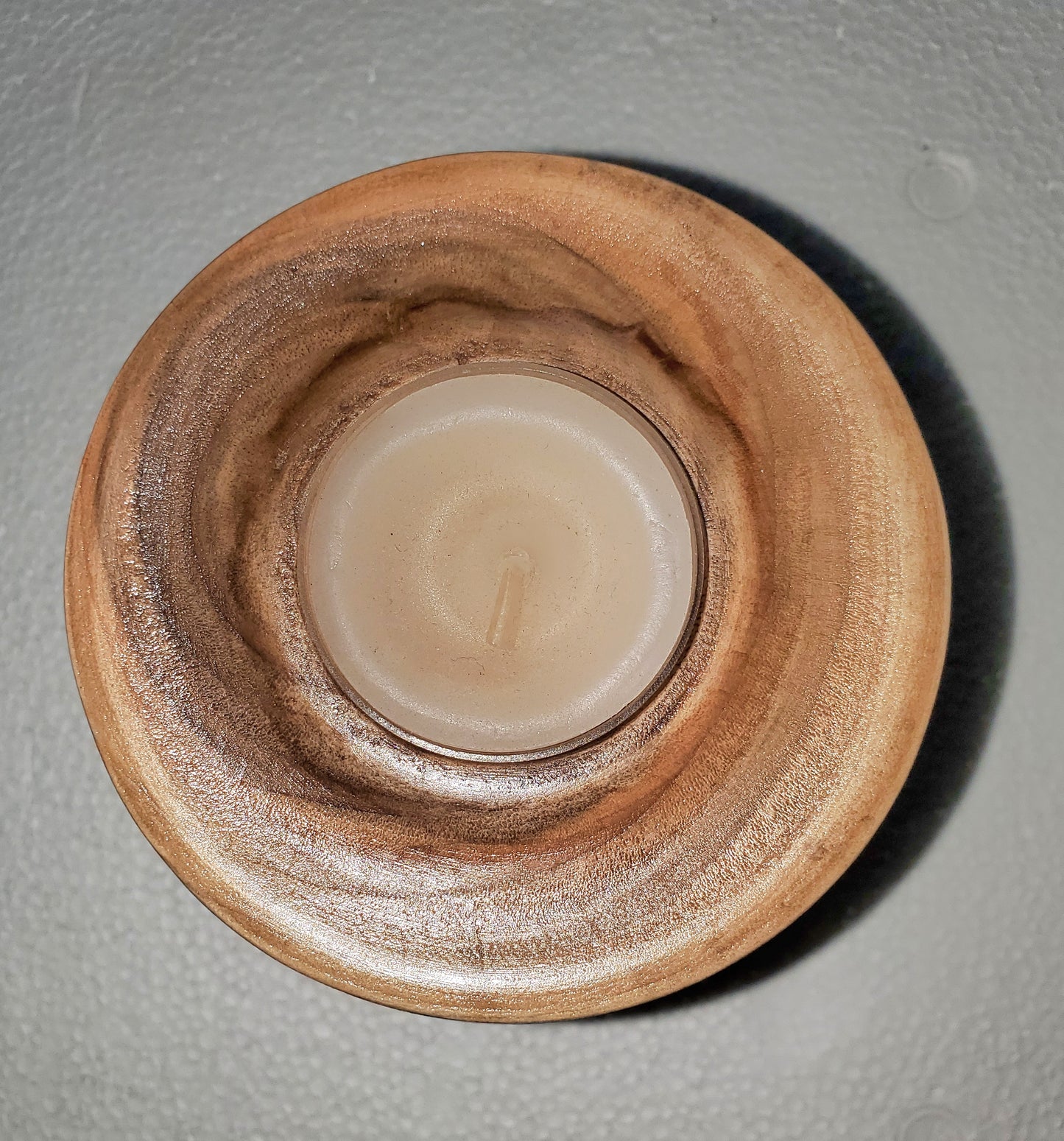 Votive holder